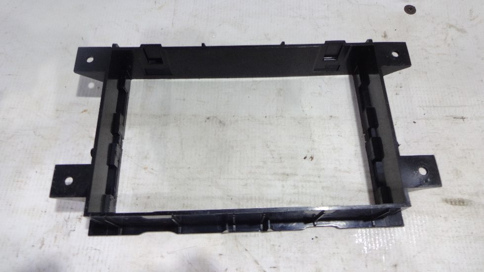 рамка панели приборов б/у - 1